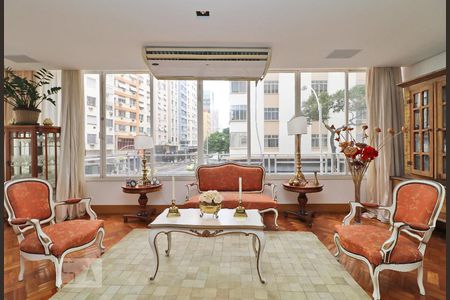 Sala. de apartamento à venda com 3 quartos, 230m² em Copacabana, Rio de Janeiro