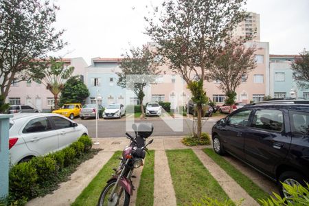 Vista Sala de Estar de casa de condomínio para alugar com 3 quartos, 205m² em Jardim Consórcio, São Paulo