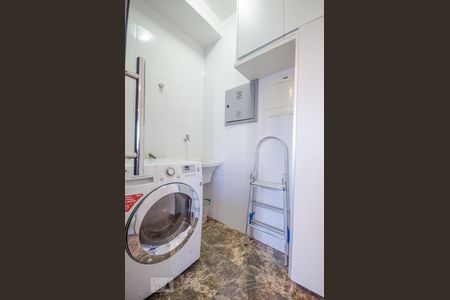 Área de Serviço de apartamento para alugar com 2 quartos, 70m² em Vila da Serra, Nova Lima