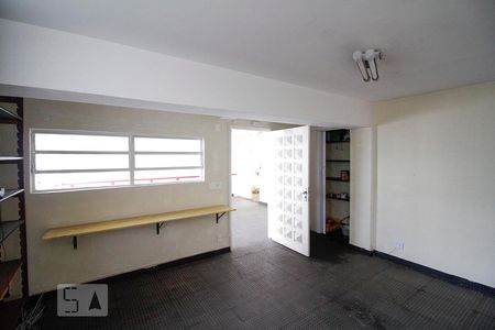 Sala do Piso Inferior de casa para alugar com 8 quartos, 320m² em Vila Ida, São Paulo