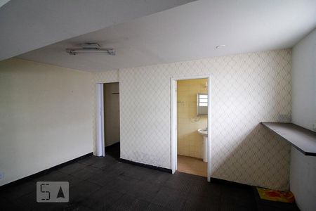 Sala do Piso Inferior de casa para alugar com 8 quartos, 320m² em Vila Ida, São Paulo