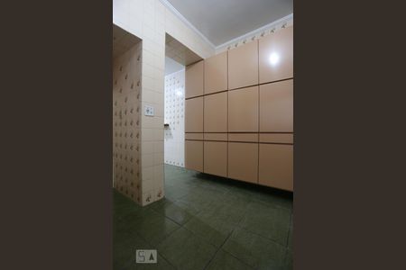 Cozinha de casa para alugar com 2 quartos, 180m² em Cipava, Osasco
