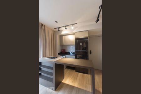 Cozinha de apartamento para alugar com 1 quarto, 50m² em Vila Olímpia, São Paulo