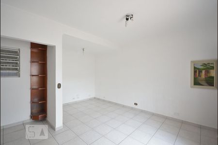 Sala de casa à venda com 3 quartos, 100m² em Vila Brasílio Machado, São Paulo