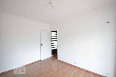 Quarto 1 de casa à venda com 3 quartos, 100m² em Vila Brasílio Machado, São Paulo