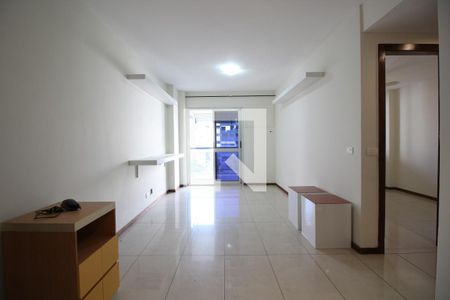 Sala de apartamento para alugar com 2 quartos, 80m² em Jacarepaguá, Rio de Janeiro