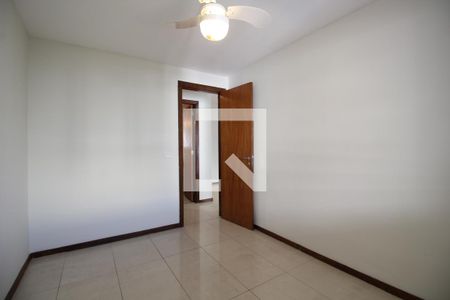 Quarto 1 de apartamento para alugar com 2 quartos, 80m² em Jacarepaguá, Rio de Janeiro