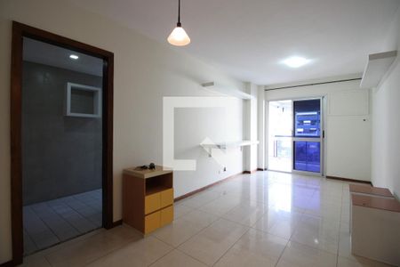 Sala de apartamento para alugar com 2 quartos, 80m² em Jacarepaguá, Rio de Janeiro