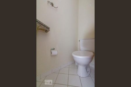 Lavabo de apartamento para alugar com 1 quarto, 45m² em Mirandópolis, São Paulo