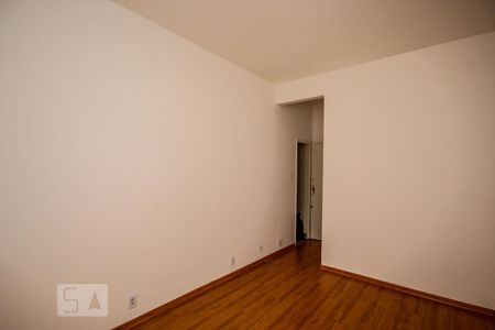 Sala de kitnet/studio à venda com 1 quarto, 38m² em Copacabana, Rio de Janeiro