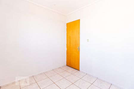 QUARTO 2 de apartamento para alugar com 2 quartos, 43m² em Samambaia Sul (samambaia), Brasília