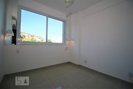 Suite de apartamento à venda com 2 quartos, 75m² em Freguesia (jacarepaguá), Rio de Janeiro