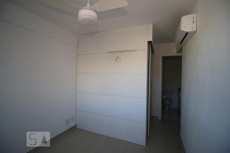 Suite de apartamento à venda com 2 quartos, 75m² em Freguesia (jacarepaguá), Rio de Janeiro