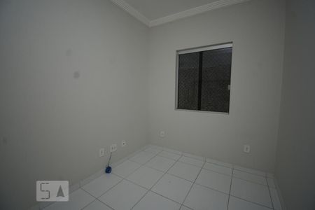 Quarto 2 de apartamento para alugar com 2 quartos, 44m² em Guará Ii, Brasília