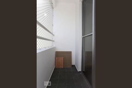 Sacada de apartamento à venda com 2 quartos, 48m² em Rio Pequeno, São Paulo