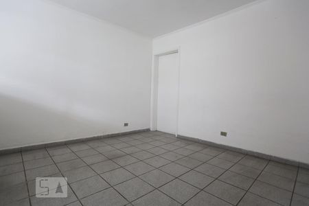 Casa para alugar com 205m², 3 quartos e 2 vagasSala