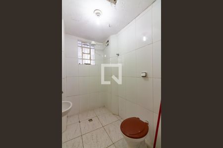 Casa para alugar com 150m², 2 quartos e 1 vaga Casa para alugar com 150m², 2 quartos e 1 vagaBanheiro