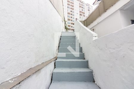 Casa para alugar com 150m², 2 quartos e 1 vaga Casa para alugar com 150m², 2 quartos e 1 vagaQuintal