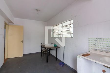 Casa para alugar com 150m², 2 quartos e 1 vaga Casa para alugar com 150m², 2 quartos e 1 vagaCozinha