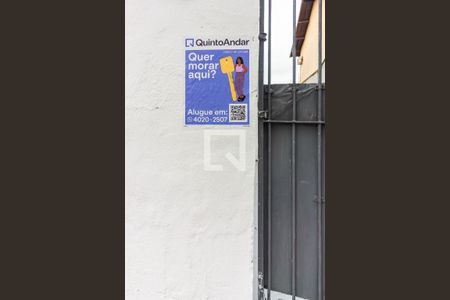 Casa para alugar com 150m², 2 quartos e 1 vaga Casa para alugar com 150m², 2 quartos e 1 vagaPlaca de Anuncio