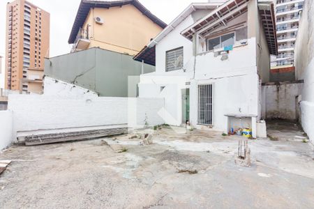 Casa para alugar com 150m², 2 quartos e 1 vaga Casa para alugar com 150m², 2 quartos e 1 vagaQuintal