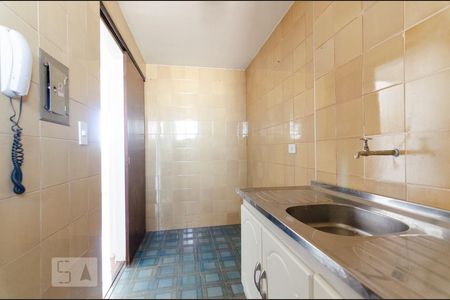 Cozinha de apartamento para alugar com 1 quarto, 56m² em Centro, Campinas