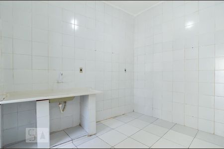 Cozinha de casa para alugar com 2 quartos, 50m² em Vila Georgina, Campinas