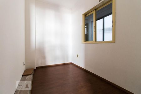 Quarto 2 de apartamento para alugar com 3 quartos, 89m² em Cristal, Porto Alegre