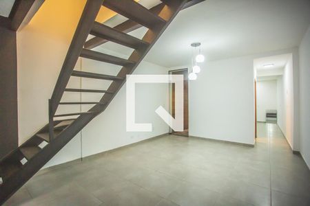 Casa para alugar com 100m², 2 quartos e 1 vagaSala