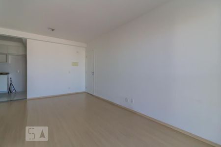 Sala de apartamento para alugar com 3 quartos, 76m² em Picanço, Guarulhos