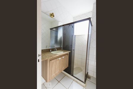 Banheiro Social (Primeiro Andar) de apartamento à venda com 3 quartos, 110m² em Freguesia (jacarepaguá), Rio de Janeiro