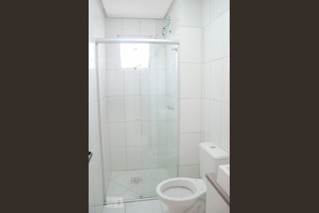 Banheiro da Suíte de apartamento para alugar com 3 quartos, 94m² em Centro, Canoas