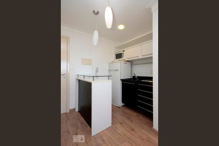 Cozinha de kitnet/studio à venda com 1 quarto, 22m² em Consolação, São Paulo