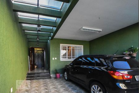 Garagem de casa à venda com 4 quartos, 240m² em Jardim Aeroporto, São Paulo