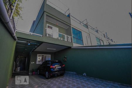 Garagem de casa à venda com 4 quartos, 240m² em Jardim Aeroporto, São Paulo