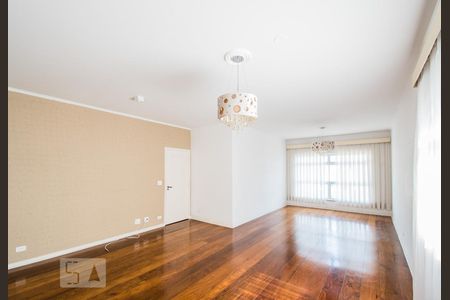 Apartamento para alugar com 168m², 3 quartos e 1 vagaSala