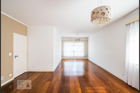 Apartamento para alugar com 168m², 3 quartos e 1 vagaSala