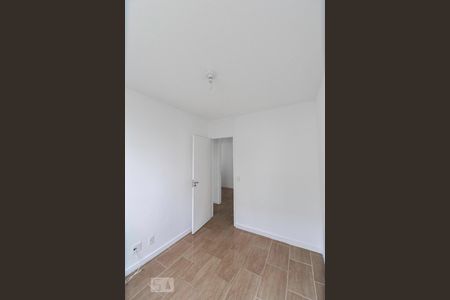 Quarto 1 de apartamento para alugar com 3 quartos, 54m² em Vargem Pequena, Rio de Janeiro