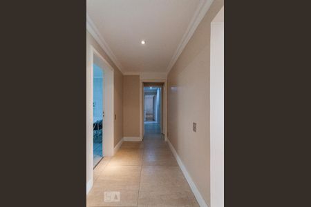 Corredor de apartamento à venda com 3 quartos, 239m² em Jardim Madalena, Campinas