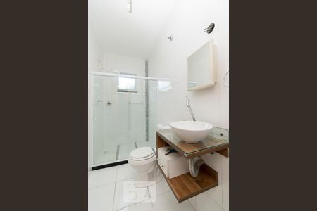 Casa à venda com 130m², 3 quartos e 1 vaga Casa à venda com 130m², 3 quartos e 1 vagaBanheiro Suíte