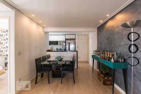 Sala de apartamento para alugar com 2 quartos, 61m² em Vila Firmiano Pinto, São Paulo