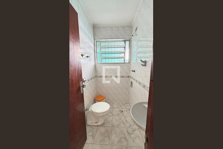 Lavabo de casa à venda com 3 quartos, 300m² em Vila Bastos, Santo André