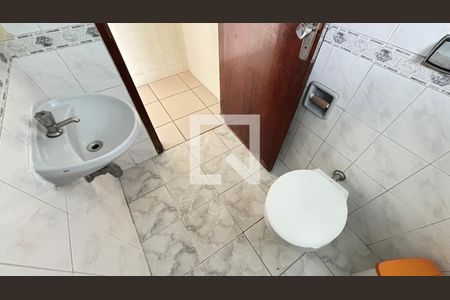 Lavabo de casa à venda com 3 quartos, 300m² em Vila Bastos, Santo André