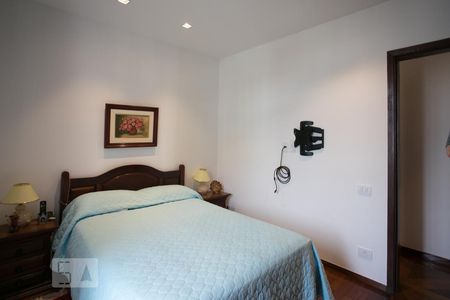 Suíte 1 de apartamento à venda com 3 quartos, 200m² em Tijuca, Rio de Janeiro