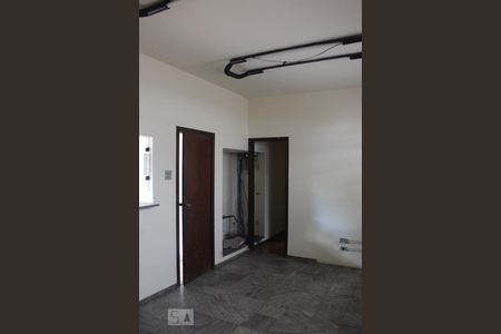 Sala 2 de casa para alugar com 4 quartos, 420m² em São Pedro, Belo Horizonte