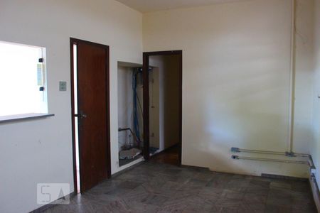 Sala 2 de casa para alugar com 4 quartos, 420m² em São Pedro, Belo Horizonte