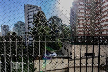 Sala _ Varanda de apartamento à venda com 4 quartos, 120m² em Jardim Londrina, São Paulo