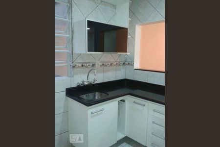 Cozinha de apartamento para alugar com 2 quartos, 65m² em Praia de Belas, Porto Alegre