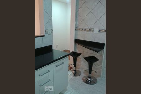 Cozinha de apartamento à venda com 2 quartos, 65m² em Praia de Belas, Porto Alegre