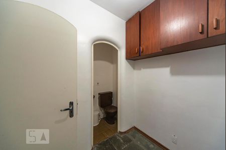 Apartamento à venda com 126m², 3 quartos e 1 vaga Apartamento à venda com 126m², 3 quartos e 1 vagaQuarto de Serviço